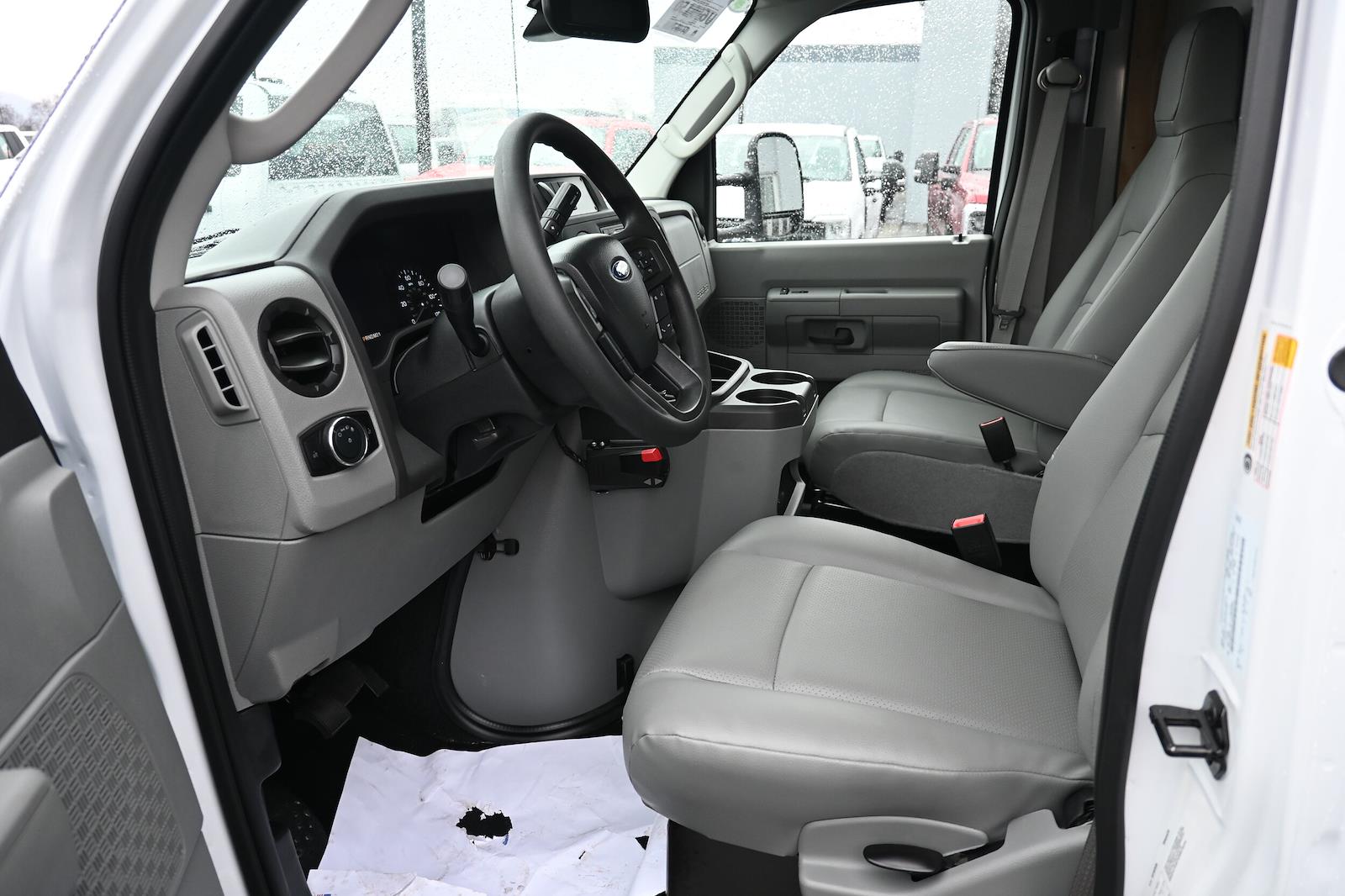 New 2026 Ford E-350 Cutaway - photo 8