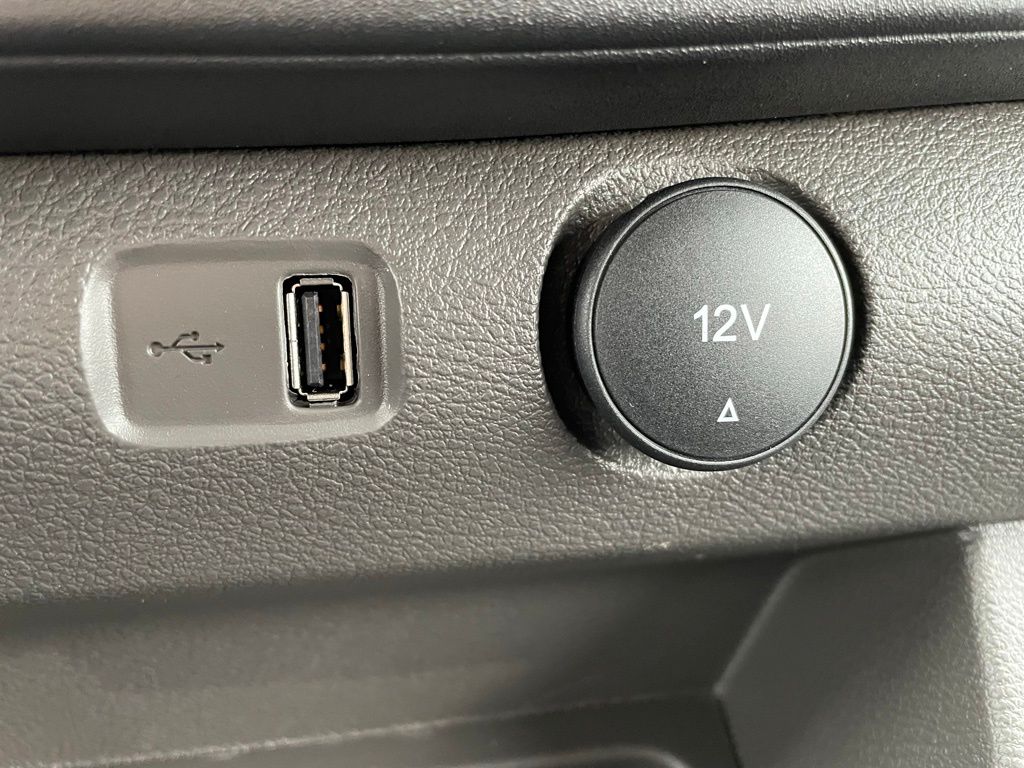 New 2026 Ford Transit 250 Low Roof Empty Cargo Van - photo 4