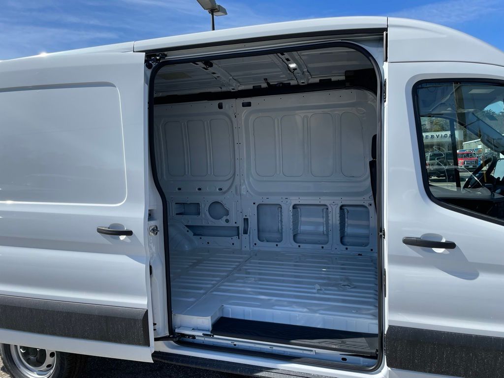 New 2026 Ford Transit 250 Medium Roof Empty Cargo Van - photo 17