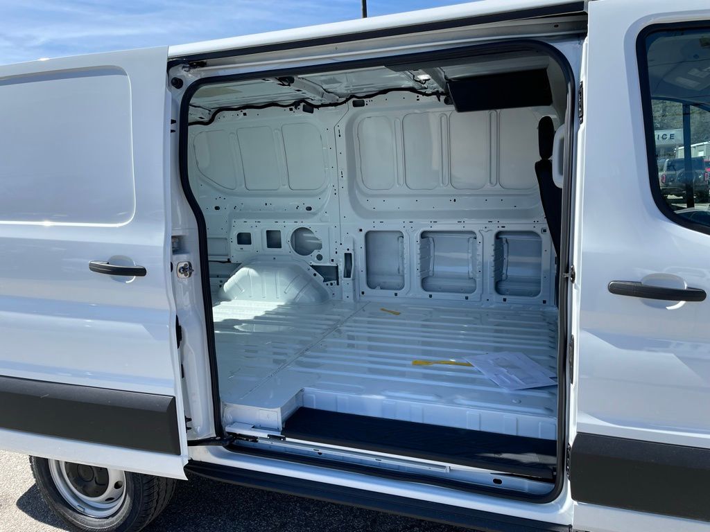 New 2026 Ford Transit 250 Low Roof Empty Cargo Van - photo 16