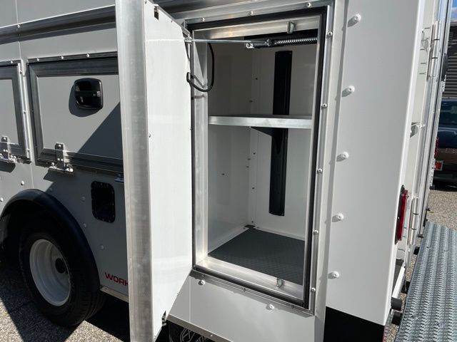 New 2027 Ford E-350 Cutaway - photo 53