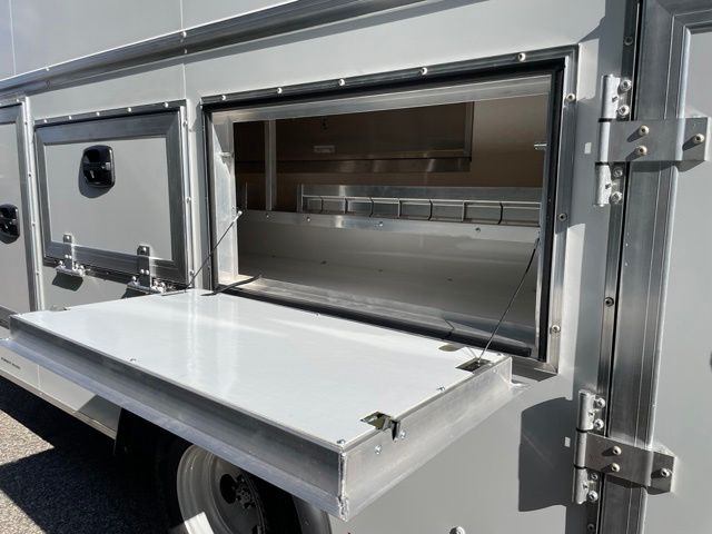New 2027 Ford E-350 Cutaway - photo 54