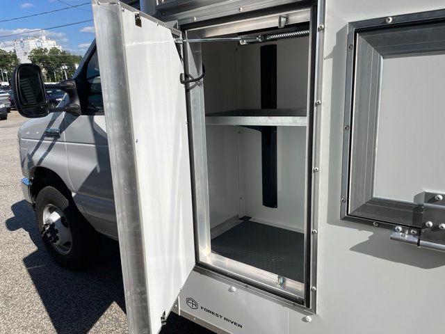 New 2027 Ford E-350 Cutaway - photo 56