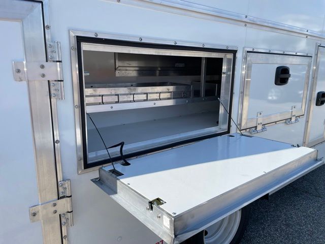 New 2027 Ford E-350 Cutaway - photo 58