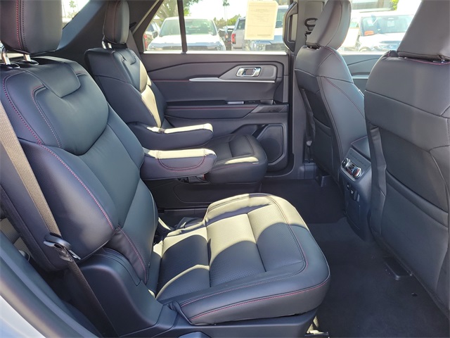 New 2026 Ford Explorer ST-Line - photo 16