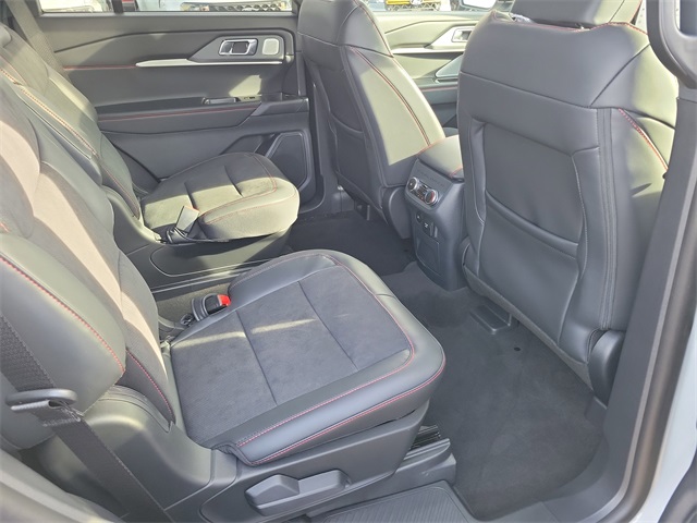 New 2026 Ford Explorer ST - photo 15