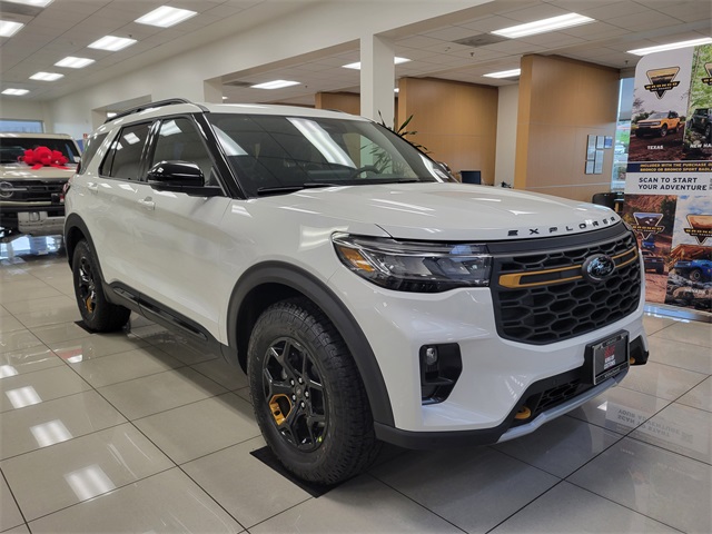 New 2026 Ford Explorer - photo 2