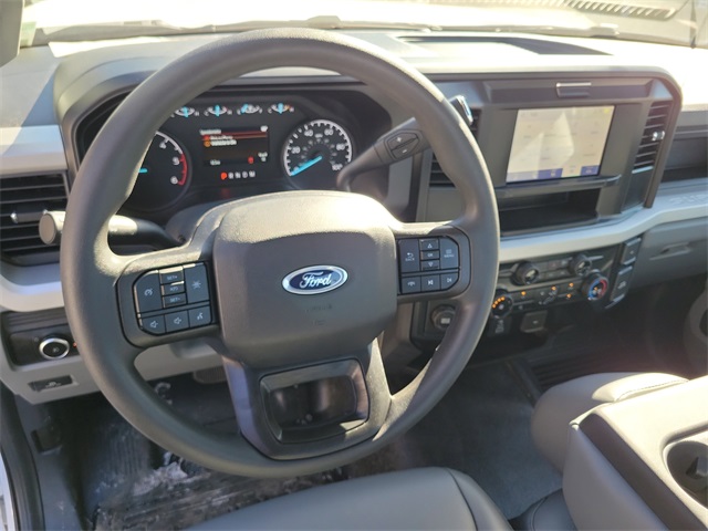 New 2026 Ford F-550 Regular Cab Cab Chassis - photo 4