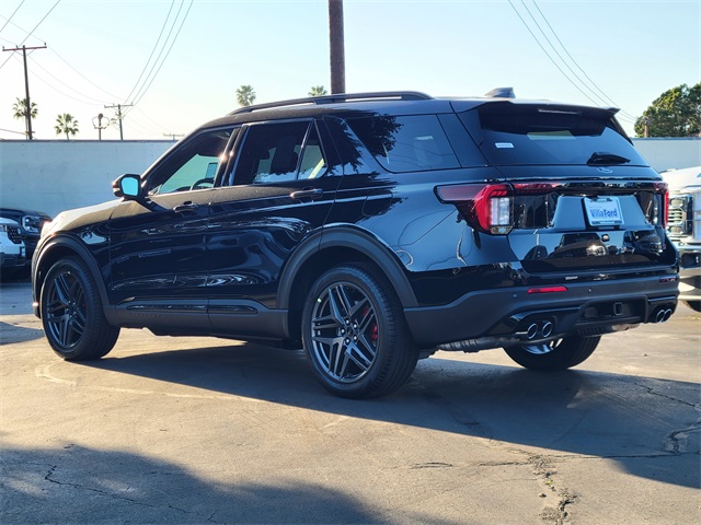 New 2026 Ford Explorer - photo 2