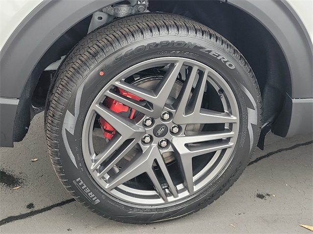 New 2026 Ford Explorer ST - photo 25