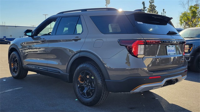 New 2026 Ford Explorer - photo 2