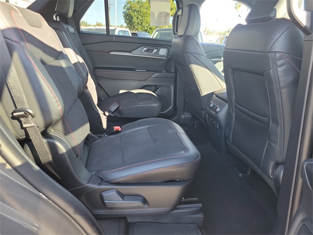New 2026 Ford Explorer ST - photo 18