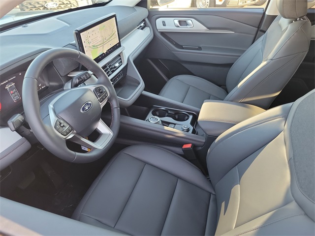 New 2026 Ford Explorer ACTIV - photo 3