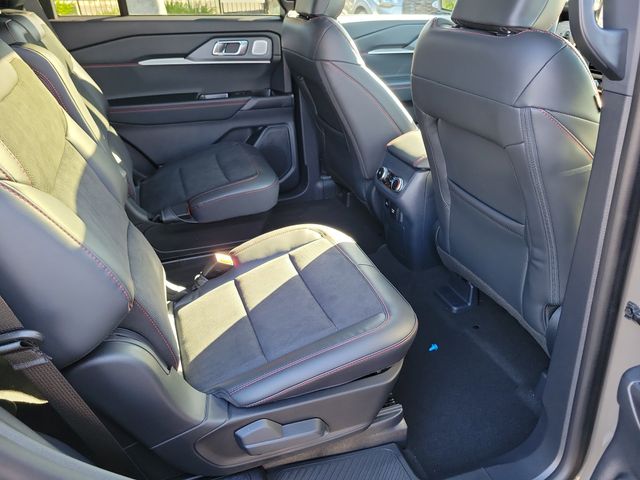 New 2026 Ford Explorer ST - photo 17