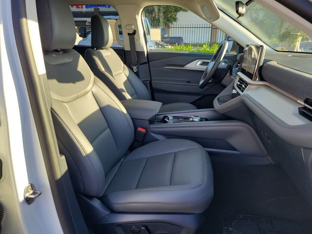New 2026 Ford Explorer ACTIV - photo 16