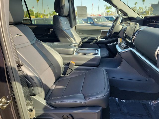 New 2026 Ford Expedition Platinum - photo 17