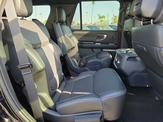 New 2026 Ford Expedition Platinum - photo 19