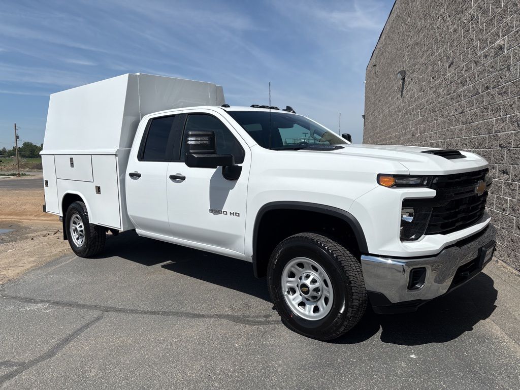 New 2025 Chevrolet Silverado 3500 - photo 1