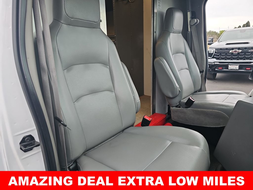 Used 2019 Ford E-450 Cutaway - photo 9