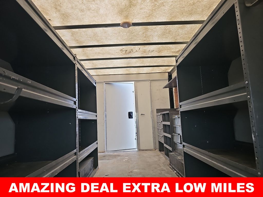 Used 2019 Ford E-450 Cutaway - photo 11