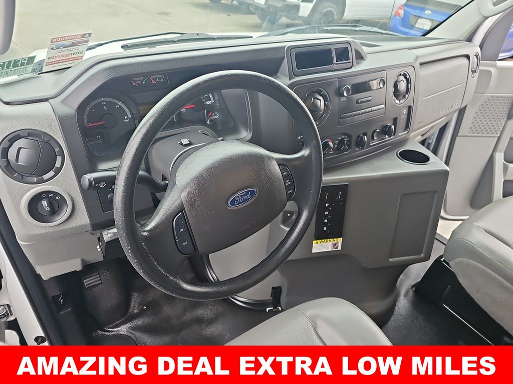 Used 2019 Ford E-450 Cutaway - photo 15