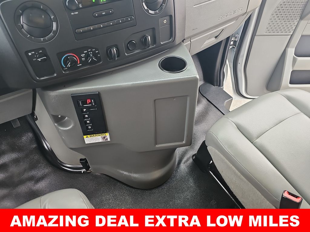 Used 2019 Ford E-450 Cutaway - photo 21