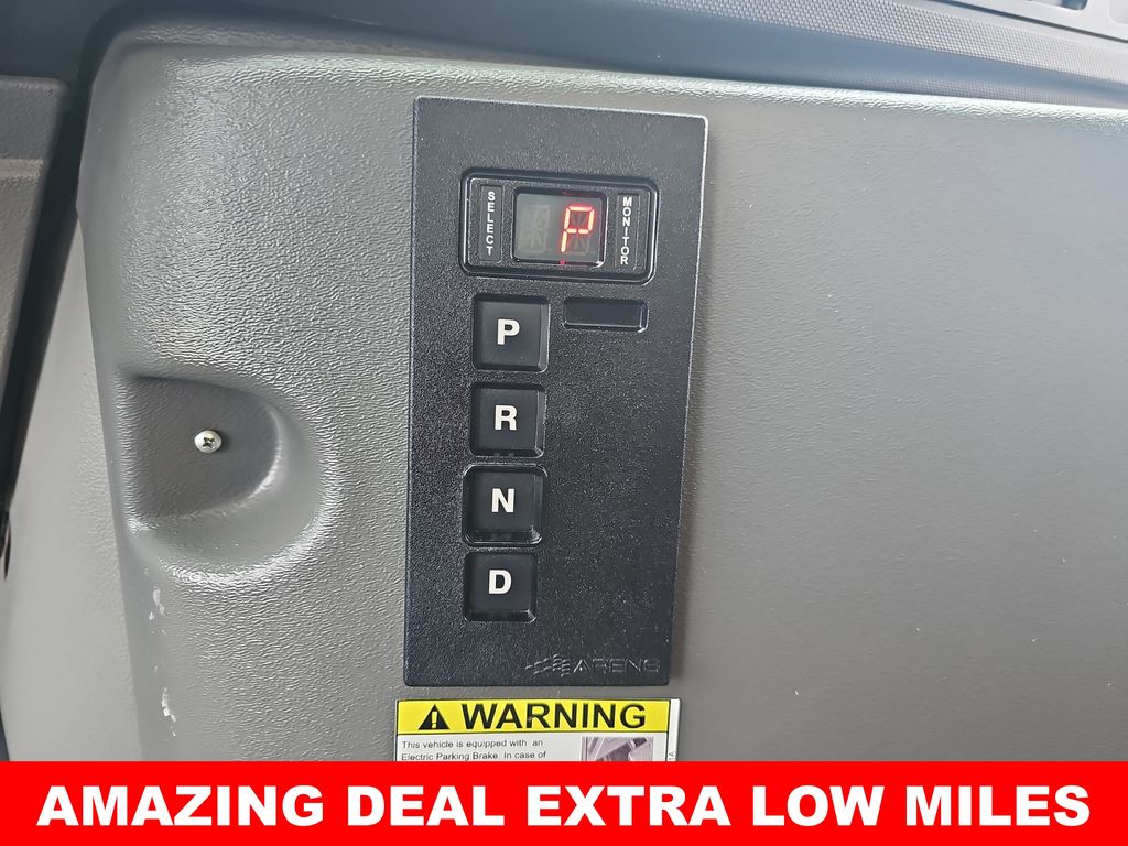 Used 2019 Ford E-450 Cutaway - photo 22