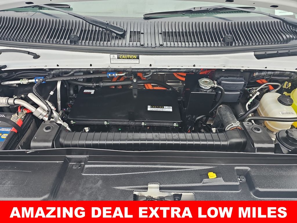 Used 2019 Ford E-450 Cutaway - photo 29