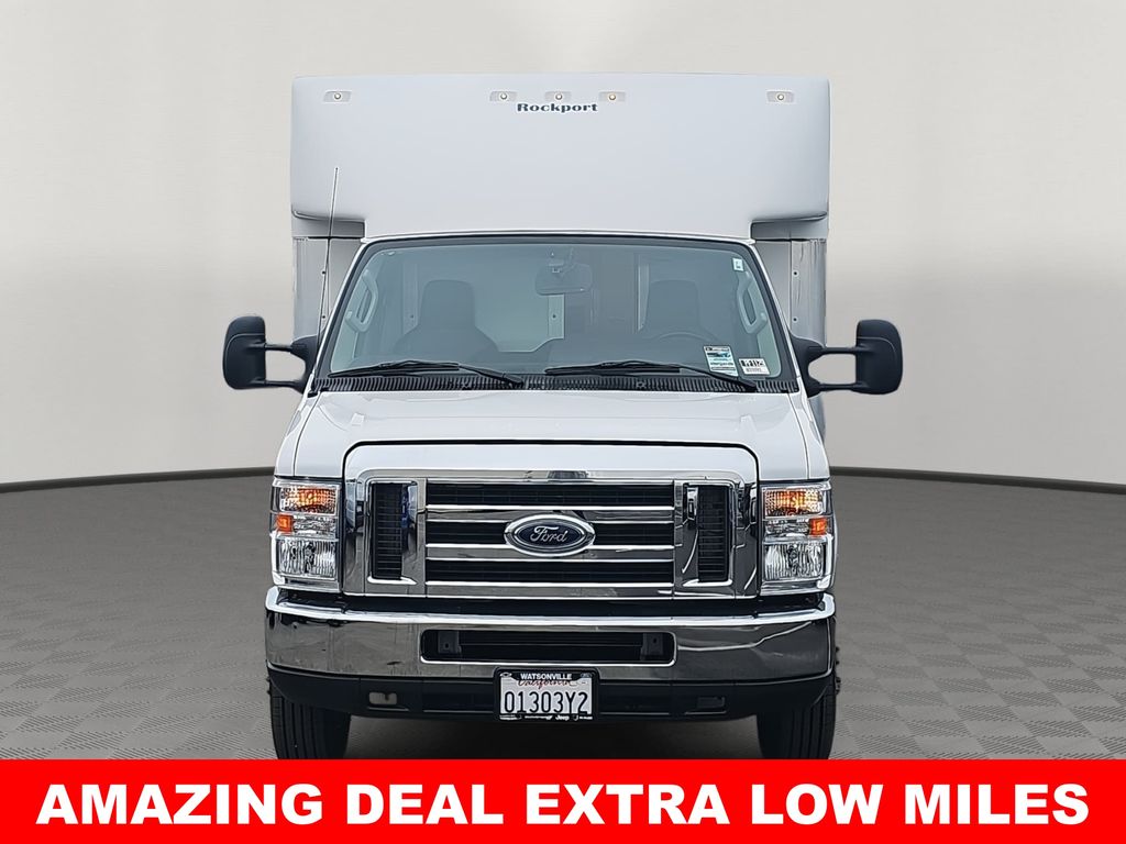 Used 2019 Ford E-450 Cutaway - photo 7