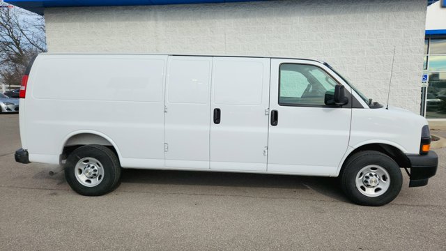 New 2025 Chevrolet Express 3500 - photo 1