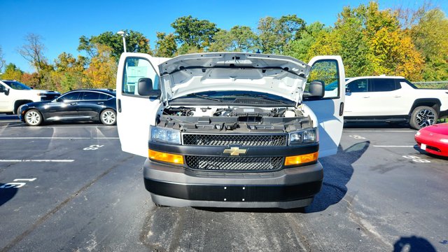 New 2025 Chevrolet Express 2500 Empty Cargo Van - photo 8