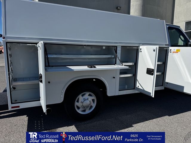 New 2026 Ford E-350 Cutaway - photo 5