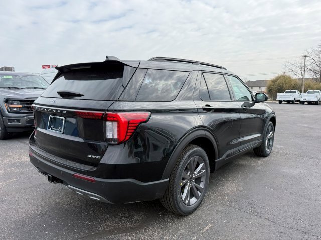 New 2026 Ford Explorer ACTIV - photo 7