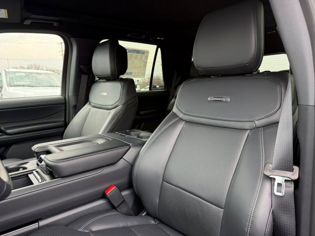New 2026 Ford Expedition Platinum - photo 15