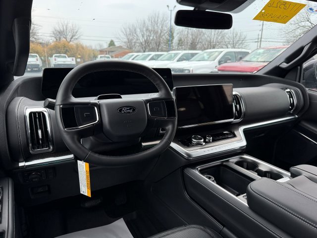 New 2026 Ford Expedition Platinum - photo 21