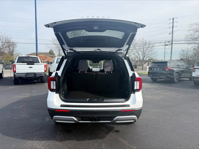 New 2026 Ford Explorer Platinum - photo 5