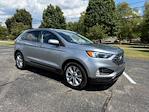 Used 2024 Ford Edge Titanium thumbnail 1