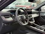 Used 2025 Ford Explorer thumbnail 11