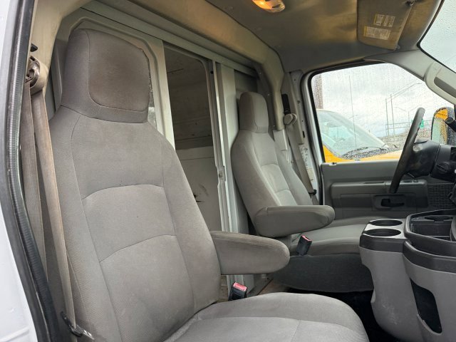 Used 2019 Ford E-350 Cutaway - photo 19