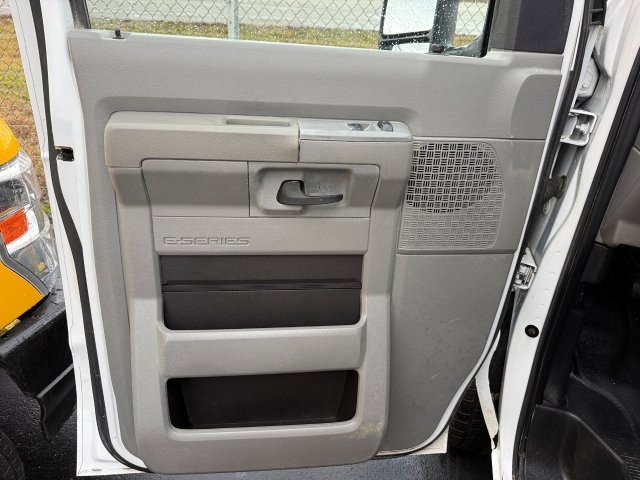 Used 2019 Ford E-350 Cutaway - photo 20