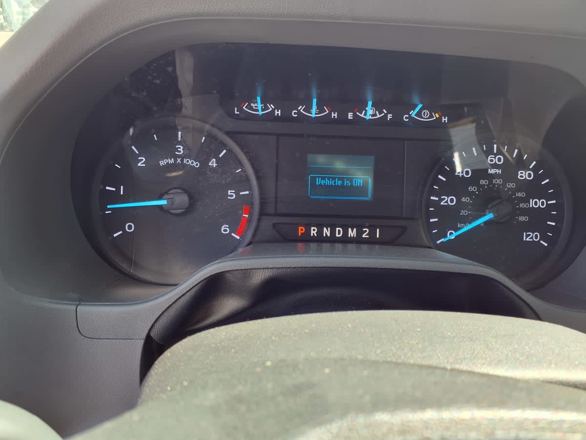 Used 2022 Ford E-450 Cutaway - photo 10