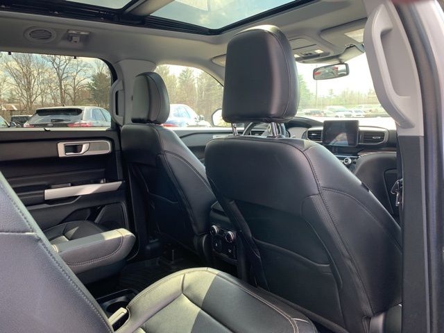 Used 2021 Ford Explorer Limited - photo 4