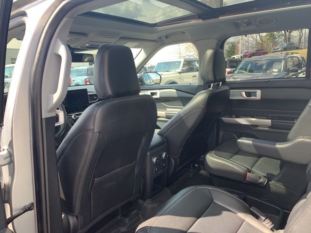 Used 2021 Ford Explorer Limited - photo 9