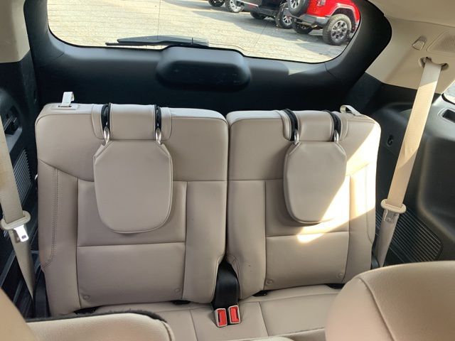 Used 2023 Ford Explorer Limited - photo 5
