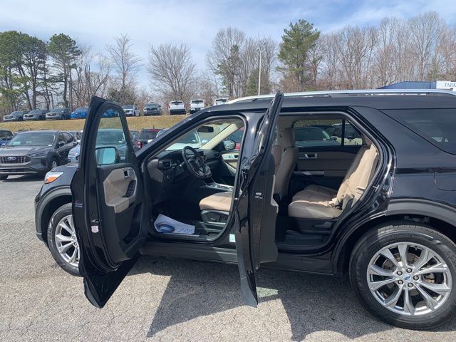 Used 2023 Ford Explorer Limited - photo 9
