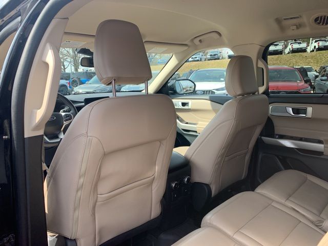 Used 2023 Ford Explorer Limited - photo 10