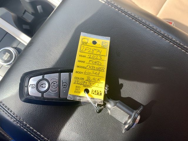 Used 2023 Ford Explorer Limited - photo 33