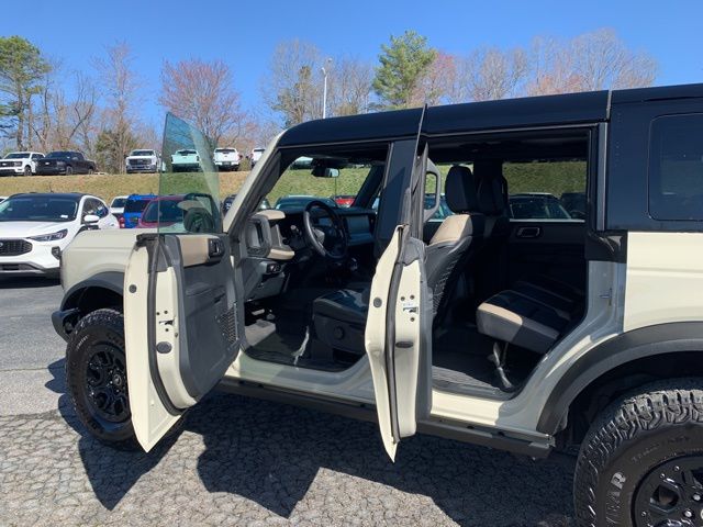 Used 2025 Ford Bronco Big Bend - photo 9
