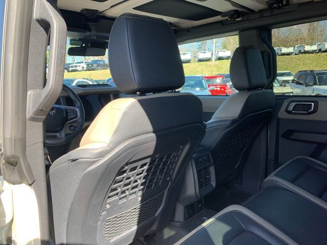 Used 2025 Ford Bronco Big Bend - photo 10