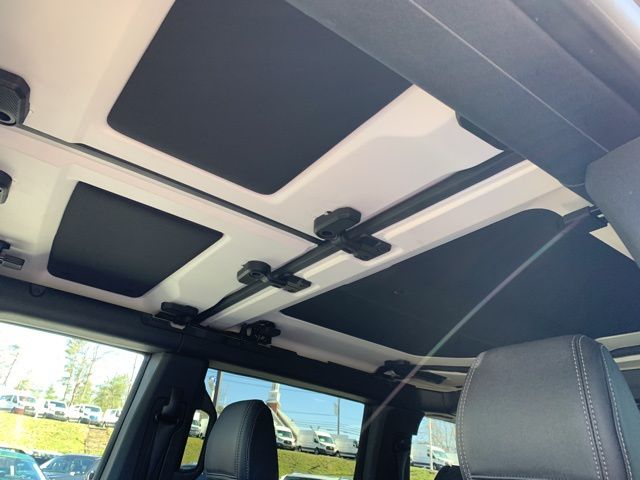 Used 2025 Ford Bronco Big Bend - photo 16
